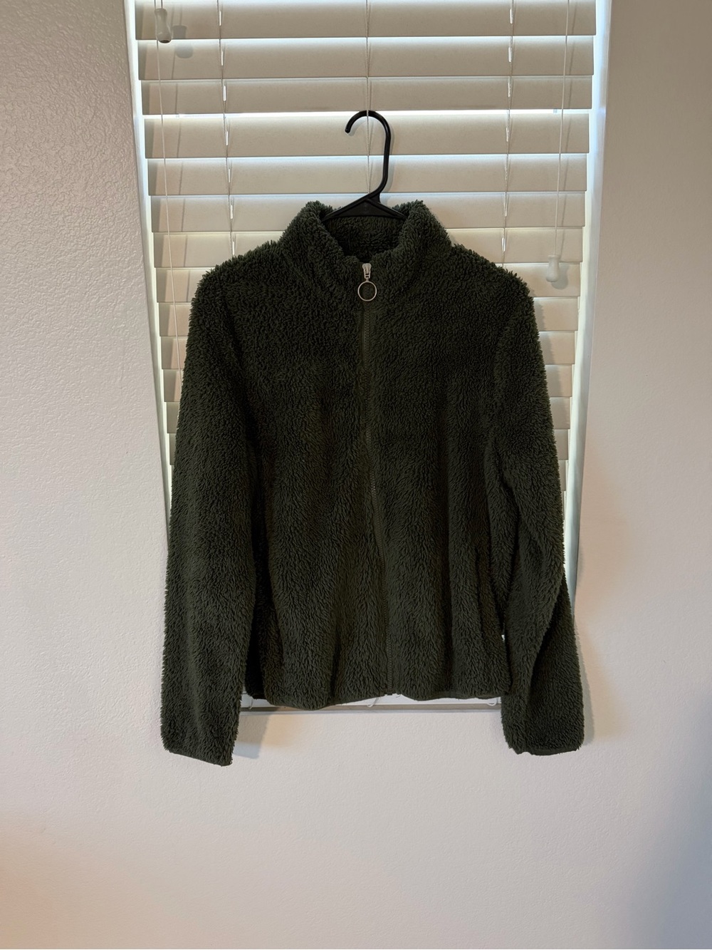 Ci Sono Women's Dark Green Zip-Front Sherpa Jacket